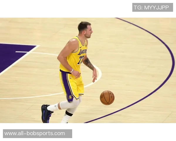 雷迪克点评斯玛特决策失误应让东契奇承担技术罚球责任